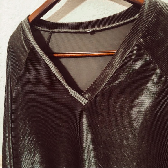 Velvet Ribbed Over Sized Long Sleeve Top - Picture 2 of 3